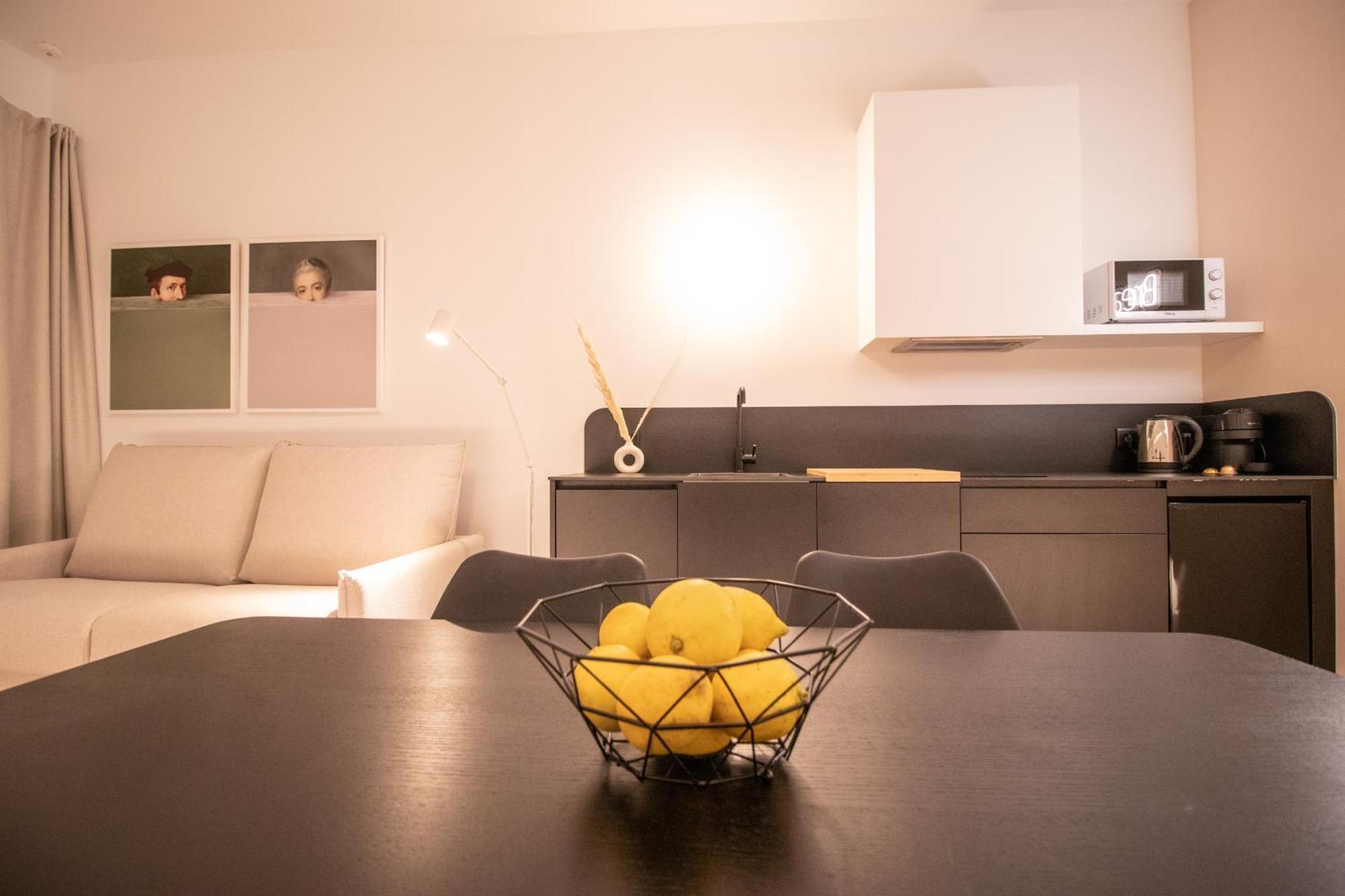 Breathe Apartments By Concept Flats บาเลนเซีย ภายนอก รูปภาพ