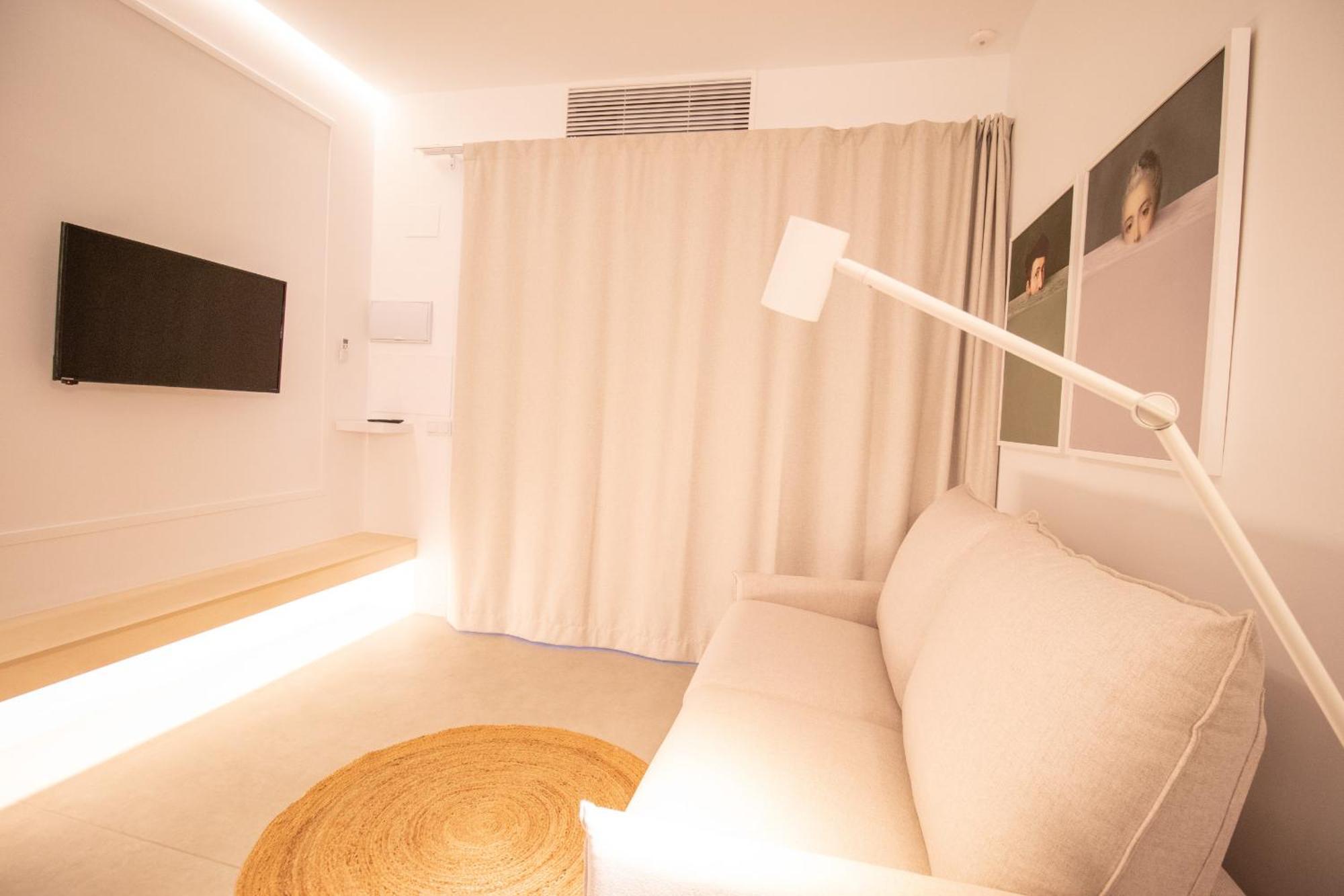 Breathe Apartments By Concept Flats บาเลนเซีย ภายนอก รูปภาพ