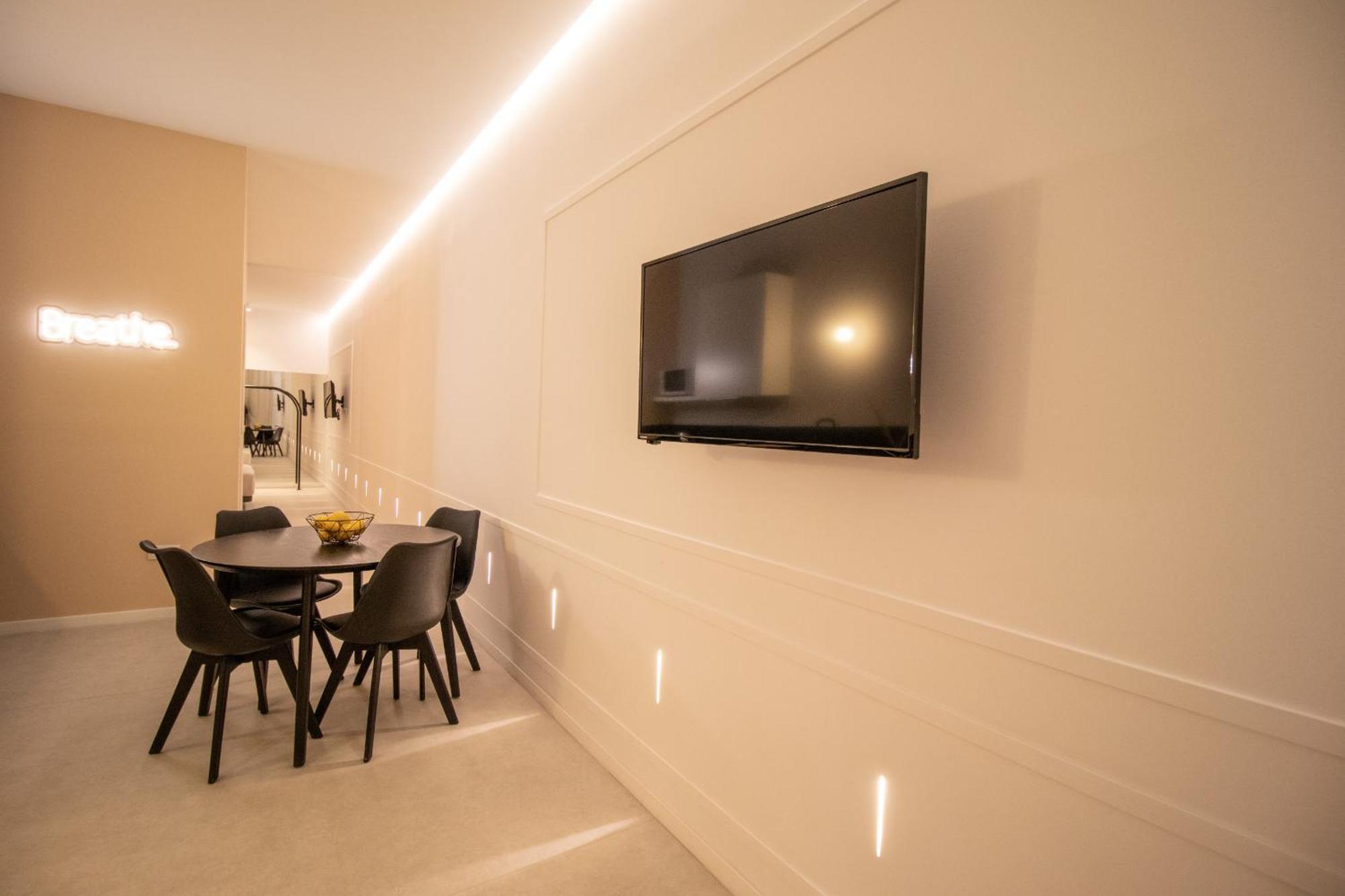 Breathe Apartments By Concept Flats บาเลนเซีย ภายนอก รูปภาพ