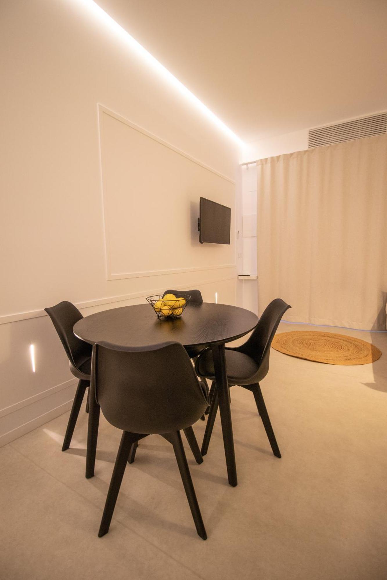 Breathe Apartments By Concept Flats บาเลนเซีย ภายนอก รูปภาพ